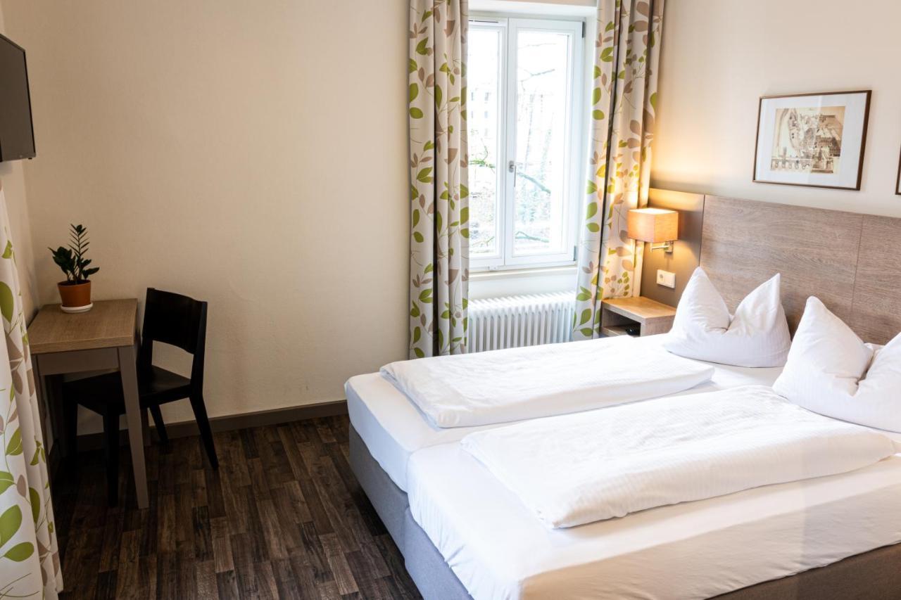 Brauereigaststatte Spitalgarten Regensburg Buitenkant foto